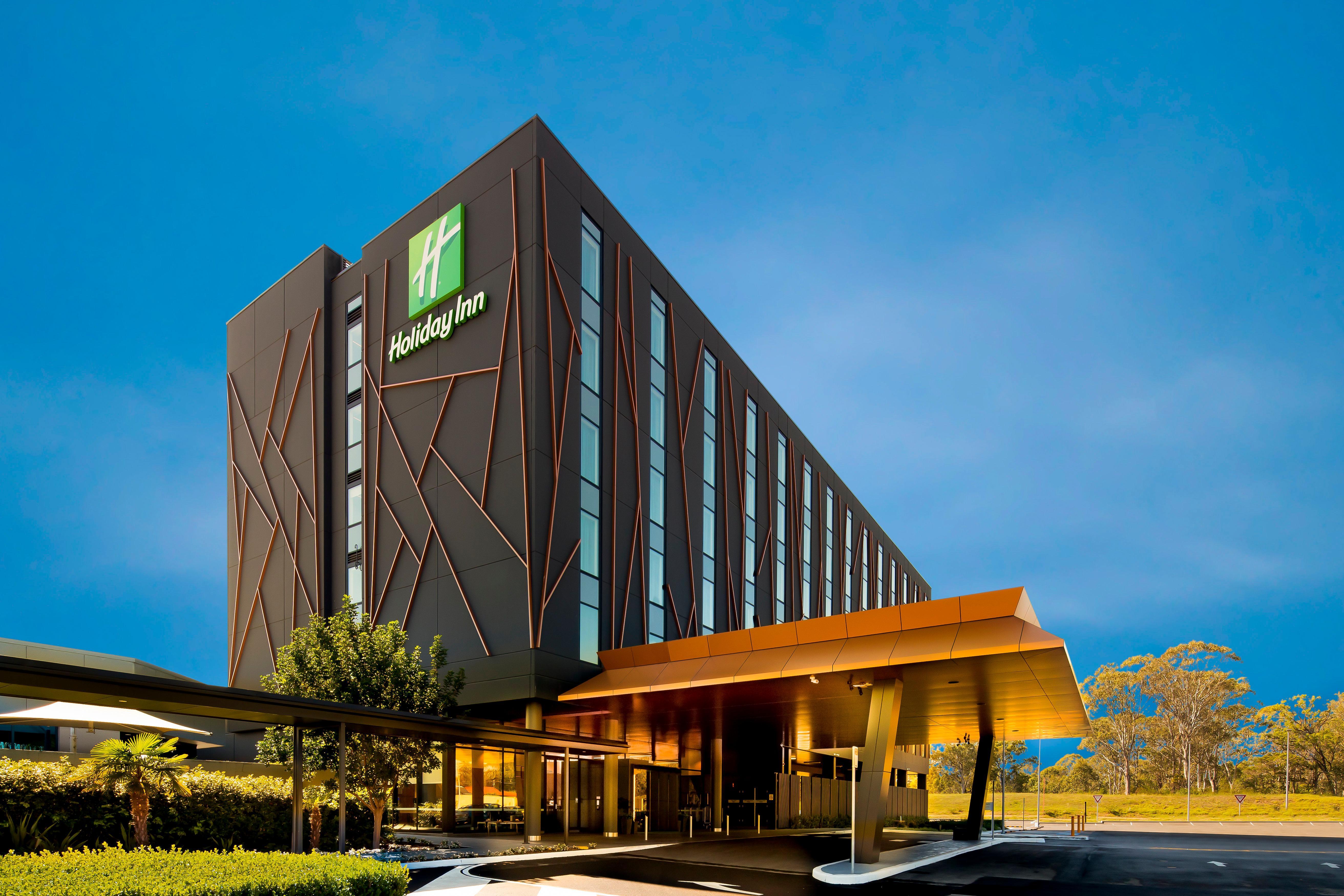 Holiday Inn Sydney St Marys By Ihg Exterior photo